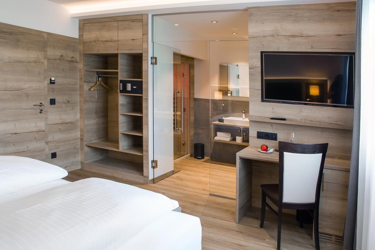 Hotel Patrix Hotel, Restaurant, Bar